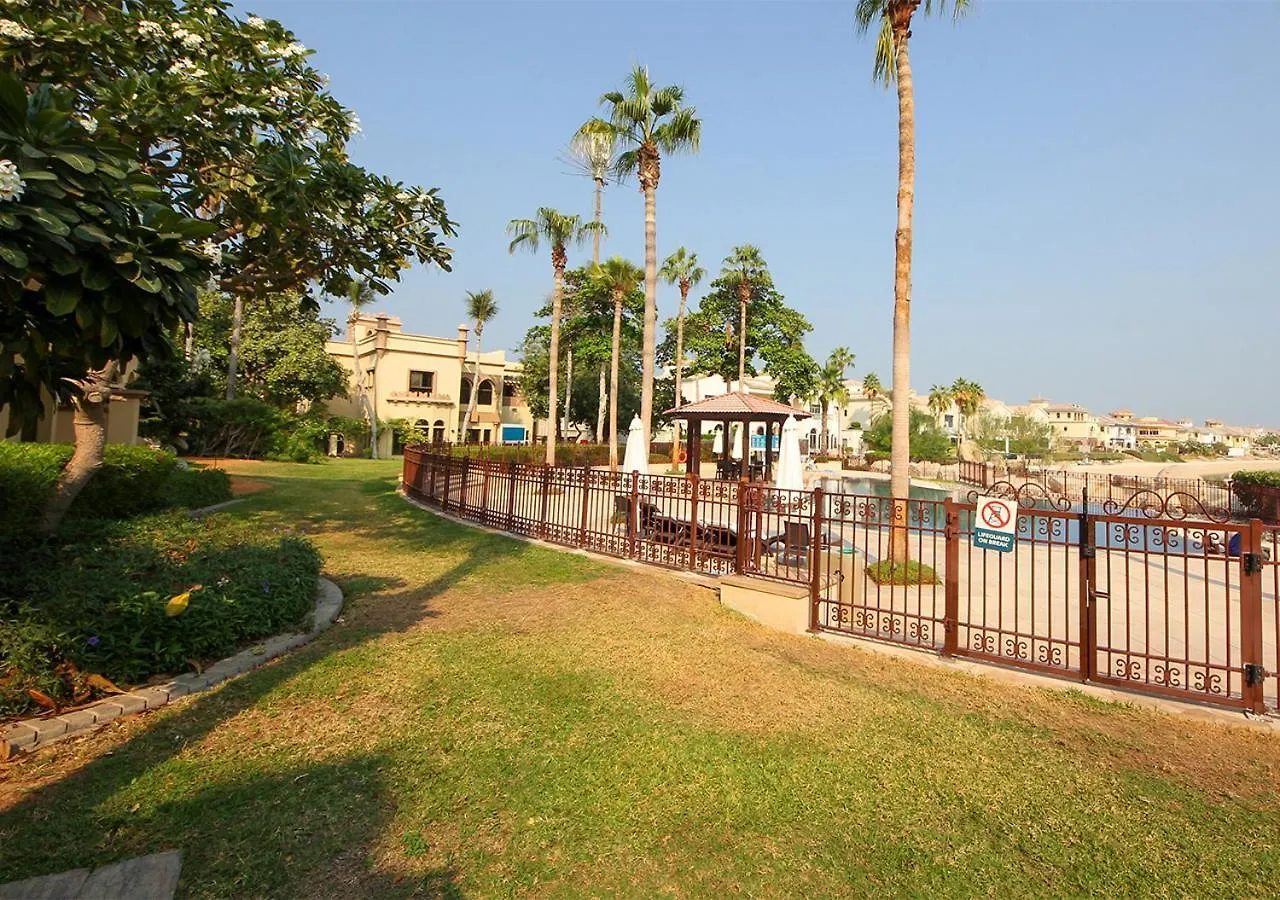 Cozy 4Br Maid Villa At Canal Cove Palm Jumeirah Dubai 0*,