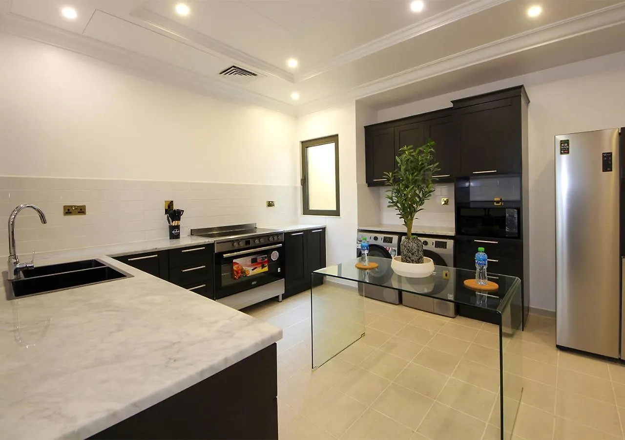 Cozy 4Br Maid Villa At Canal Cove Palm Jumeirah Dubai
